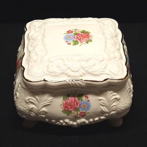 Vintage Cottagecore Floral Porcelain Footed Jewelry Box Gold Trim